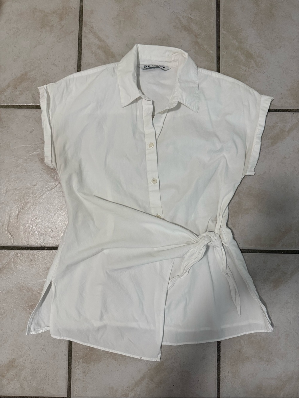 Zara White Short-Sleeve Tie-Waist Blouse